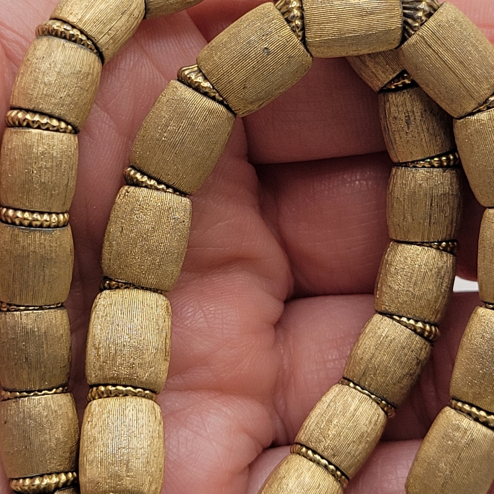 VTG "Crown" Trifari Brushed Gold Tone Necklace & Bracelet | Demi-Parure | SIGNED - Picture 5 of 8